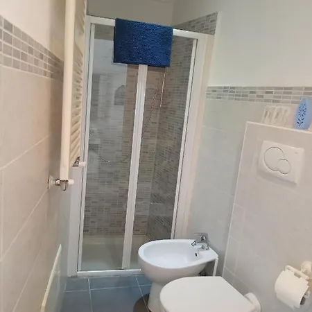 La Casetta Di Giulia Apartman *